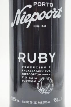 Porto Niepoort - Ruby 9 Porto Niepoort - Ruby -Der Schnapsstodl Verkäufe dsc00901