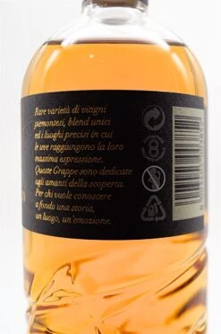 Luigi Francoli - Di Nebbiolo Da Barolo Riserva Grappa -Der Schnapsstodl Verkäufe dsc01468