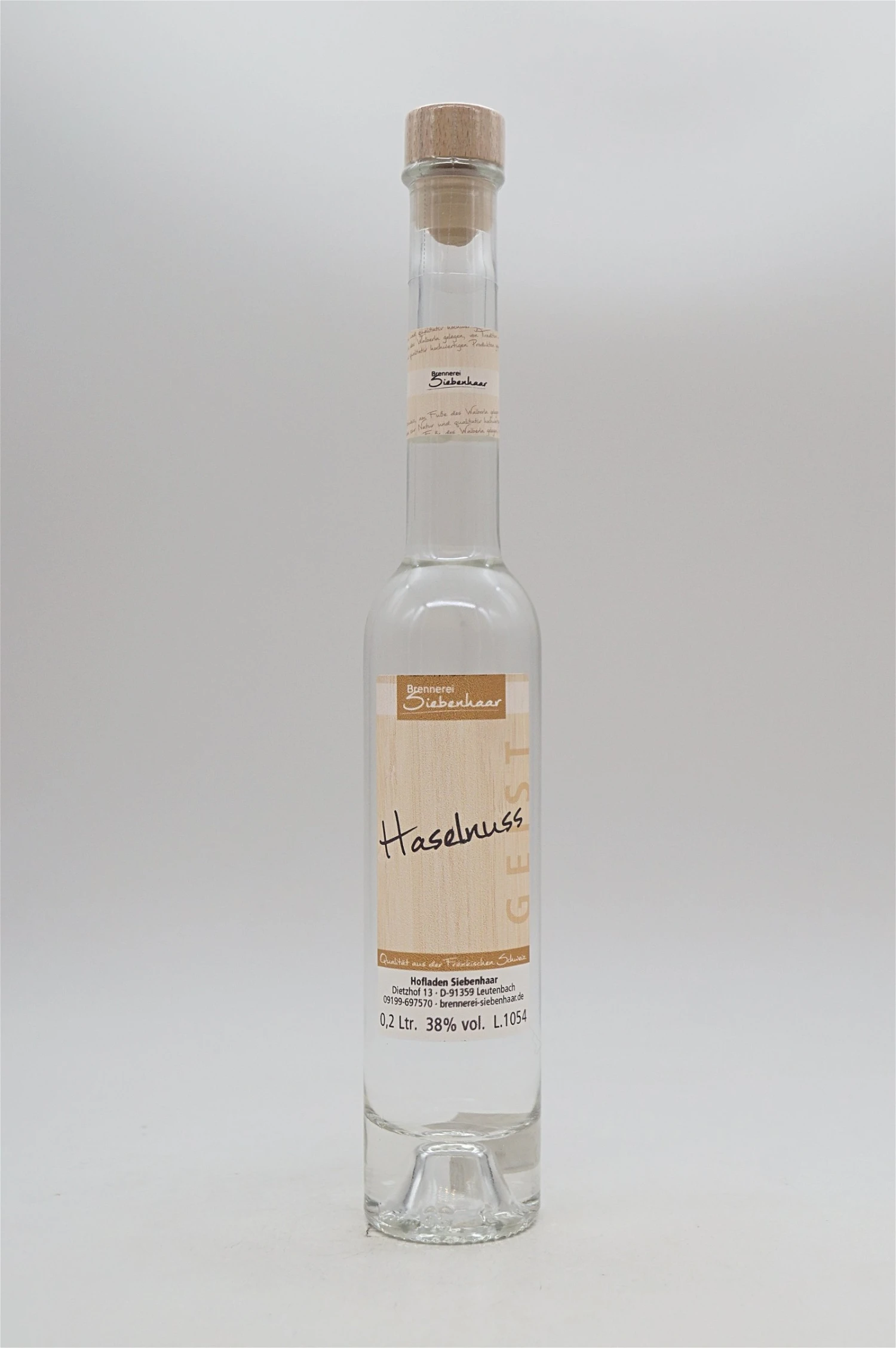 Brennerei Siebenhaar - Haselnussgeist 1 Brennerei Siebenhaar - Haselnussgeist