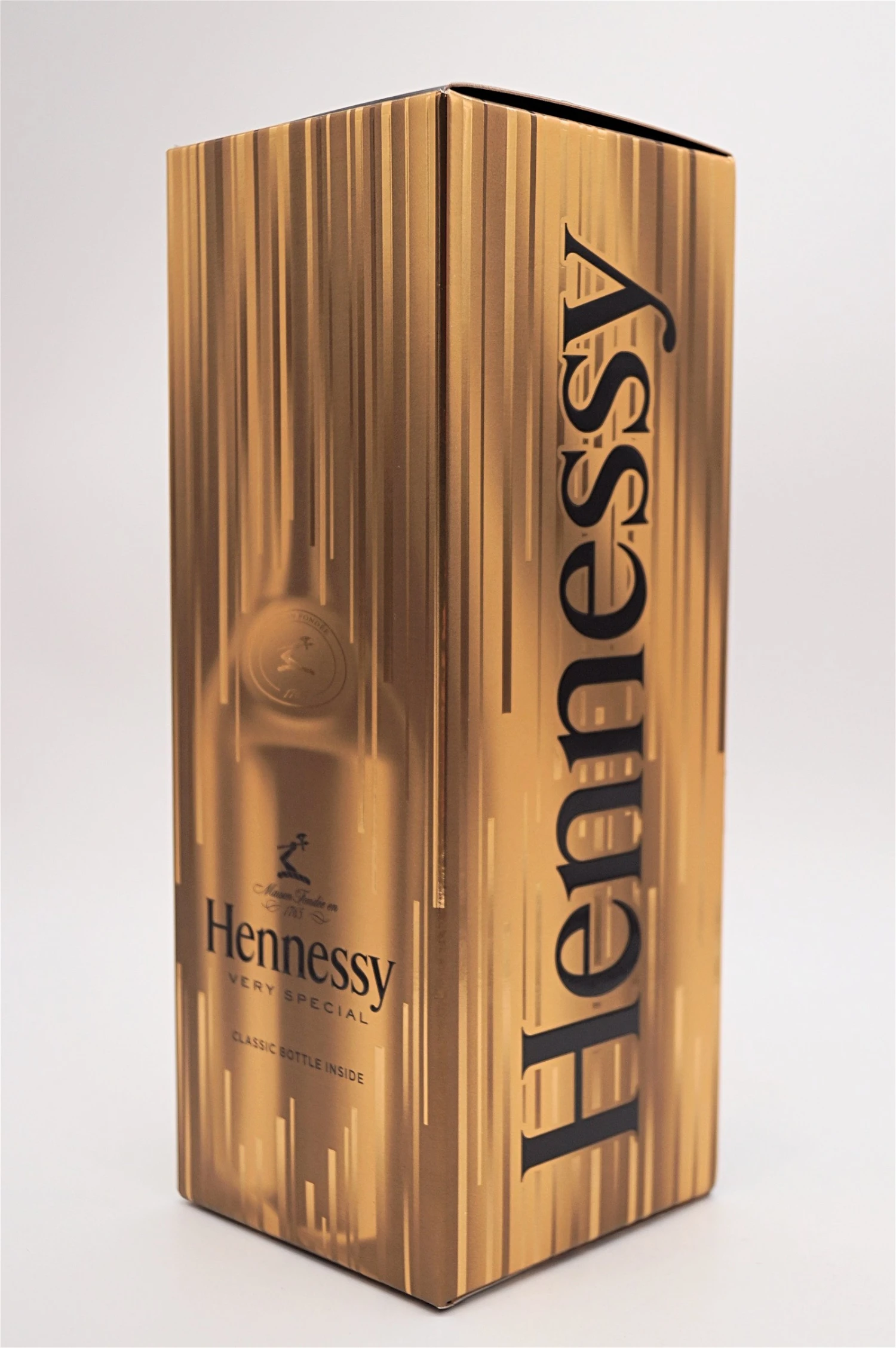 Hennessy - VS Very Special Cognac In Geschenkverpackung 3 Hennessy - VS Very Special Cognac In Geschenkverpackung – Bild 3