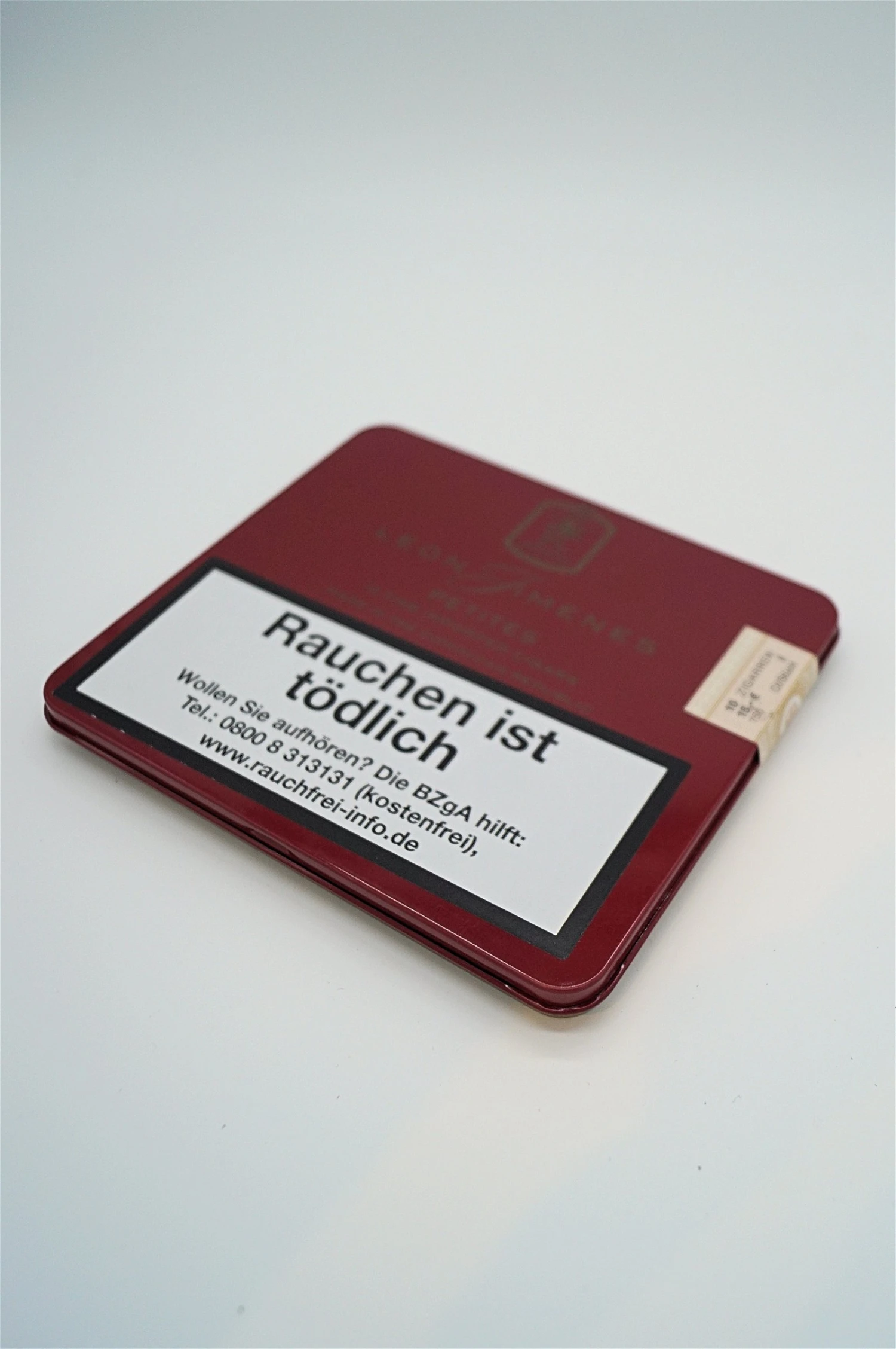 Leon Jimenes - Petites 1 Leon Jimenes - Petites