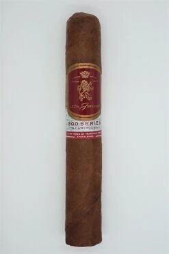 Leon Jimenes - 300 Series Cameroon Robusto