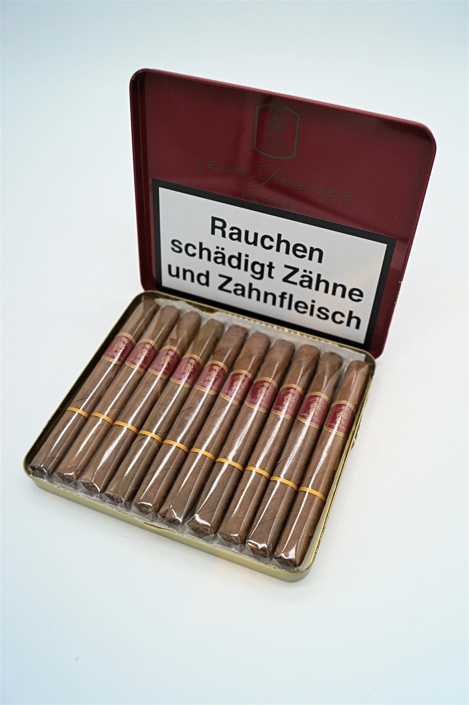 Leon Jimenes - Petites 2 Leon Jimenes - Petites – Bild 2